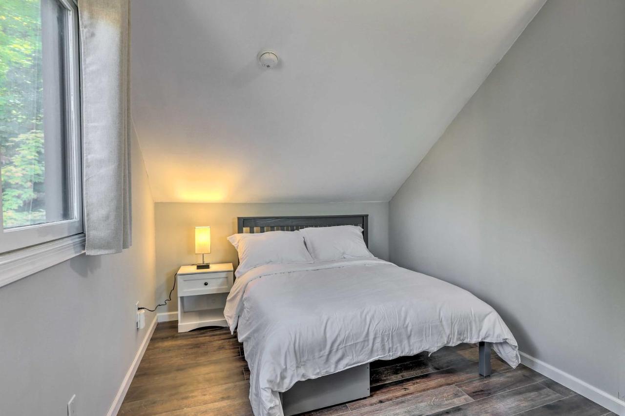 Vernon Township Condo - Walk To Ski Resort! Luaran gambar