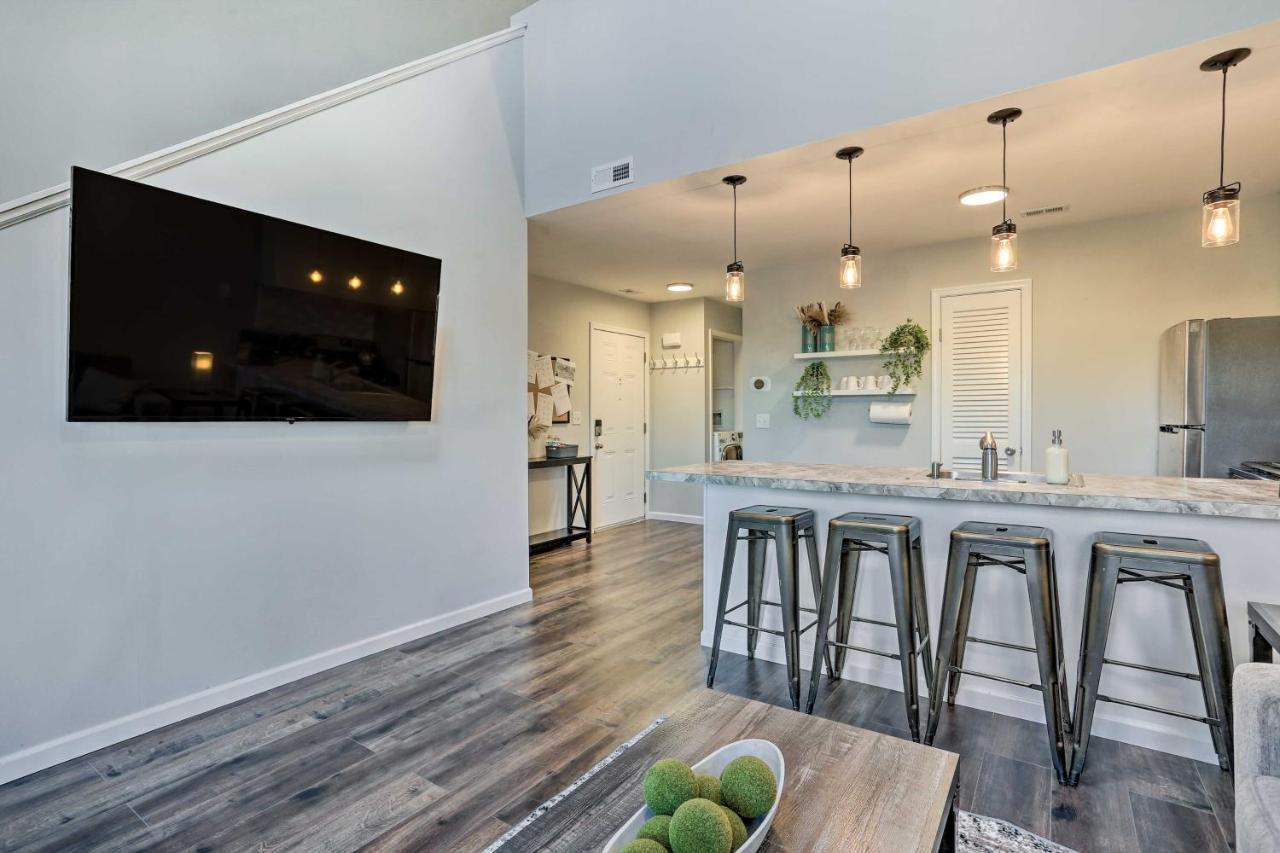 Vernon Township Condo - Walk To Ski Resort! Luaran gambar